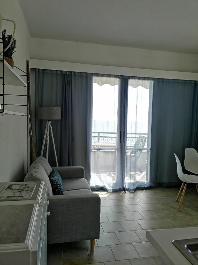 Glyfada New Era Home 31 Menigos Resort Apartments Exteriör bild